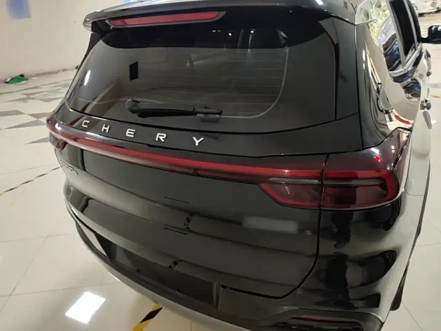 Chery Tiggo 8 — Фото автомобиля 5
