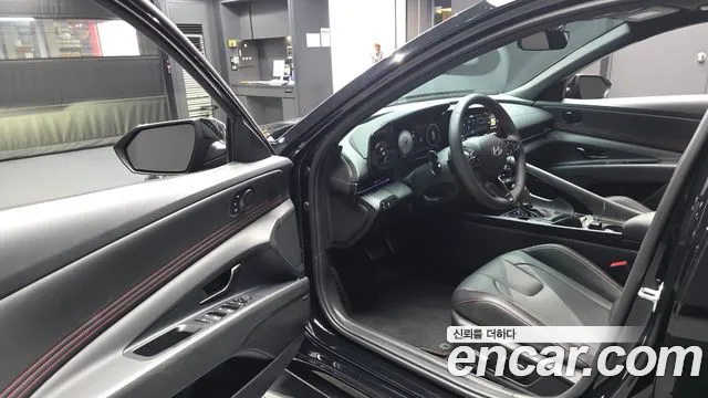 Hyundai Avante CN7 — Фото автомобиля 10