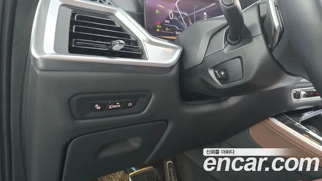 BMW X5 xDrive 40i M Sport — Фото автомобиля 27