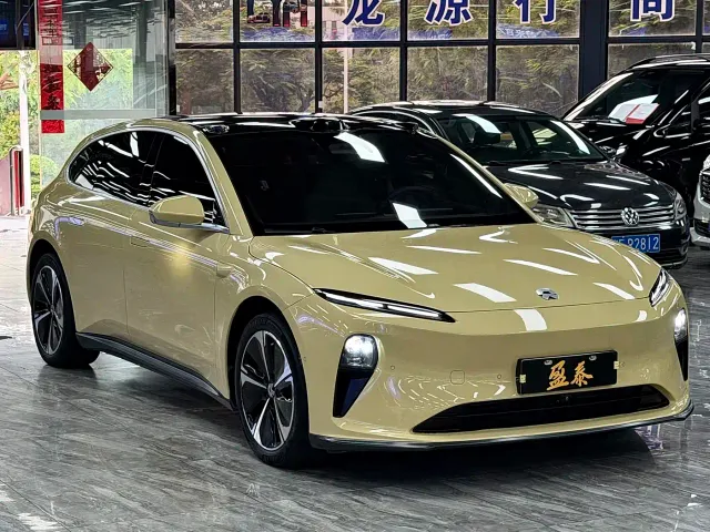 Nio ET5 Touring — Фото автомобиля 3