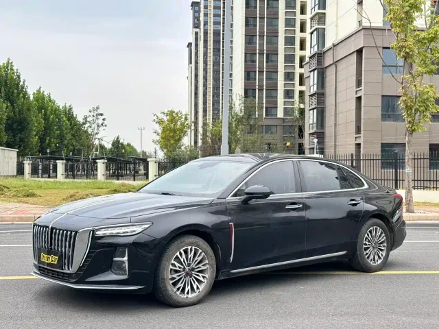 Фотография автомобиля — Hongqi H5