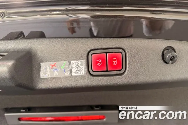 Mercedes-Benz E-Class W214 — Фото автомобиля 19