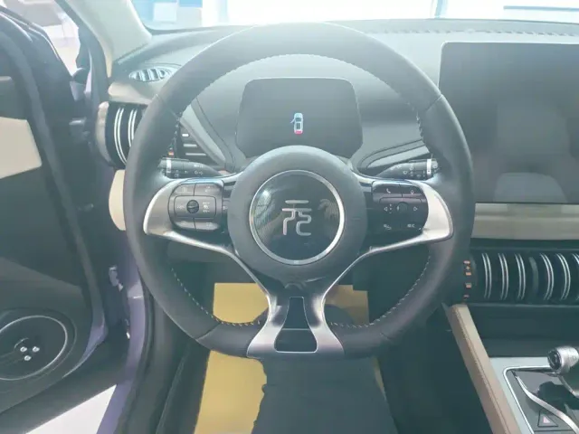 BYD Yuan PLUS — Фото автомобиля 3
