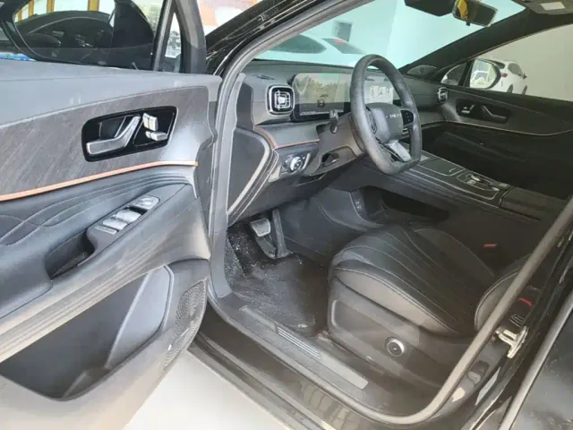Chery Tiggo 9 — Фото автомобиля 15