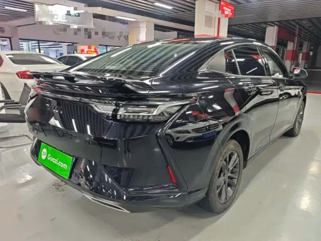 Dongfeng Yixuan — Фото автомобиля 6