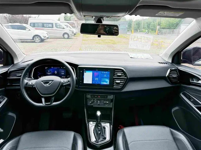 Jetta VS7 — Фото автомобиля 6