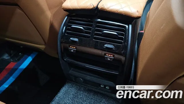 BMW 5 Series G30 — Фото автомобиля 26