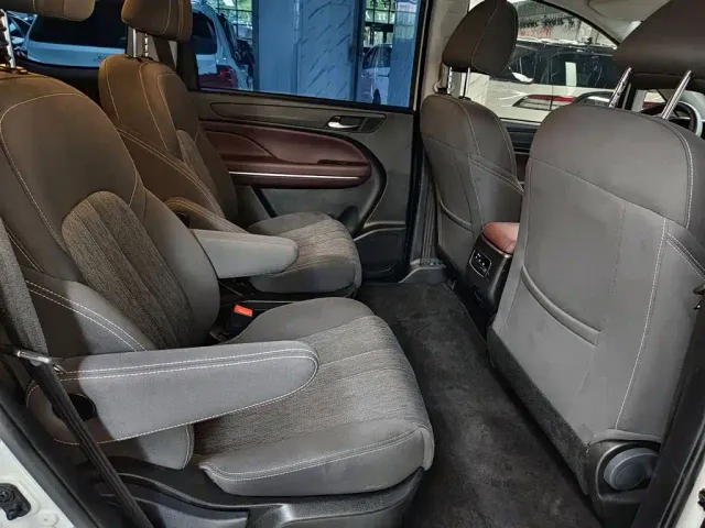 GAC Trumpchi M6 — Фото автомобиля 11