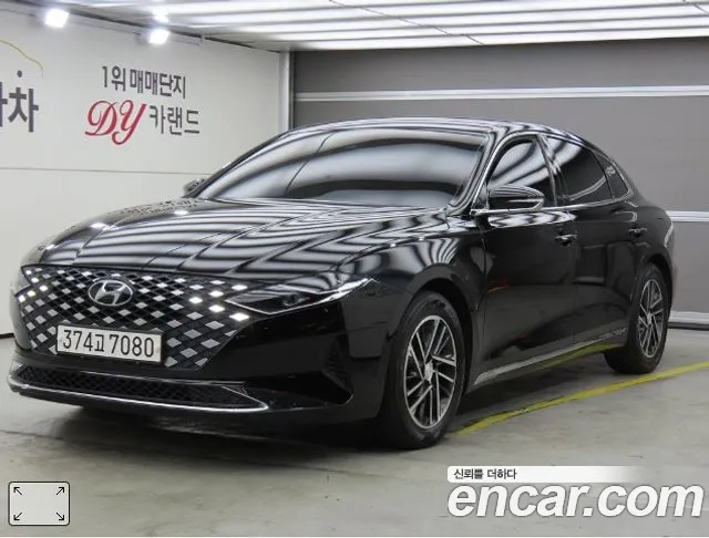 Фотография автомобиля — Hyundai Grandeur Grandeur (New)