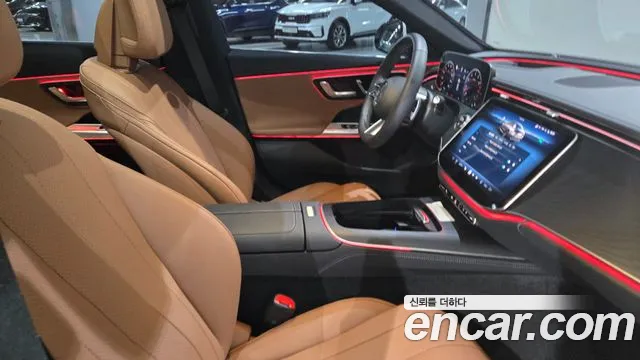 Mercedes-Benz E-Class — Фото автомобиля 18