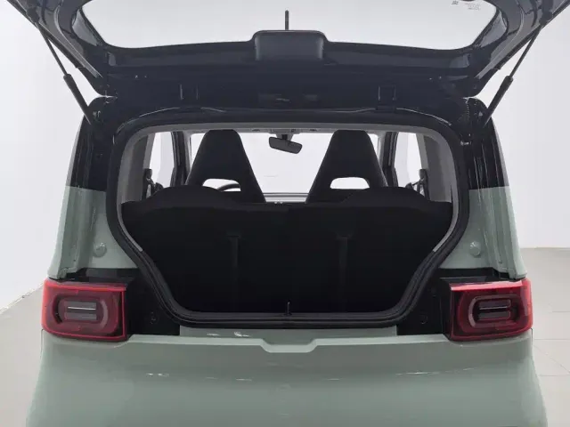 Wuling Hongguang Mini EV — Фото автомобиля 16