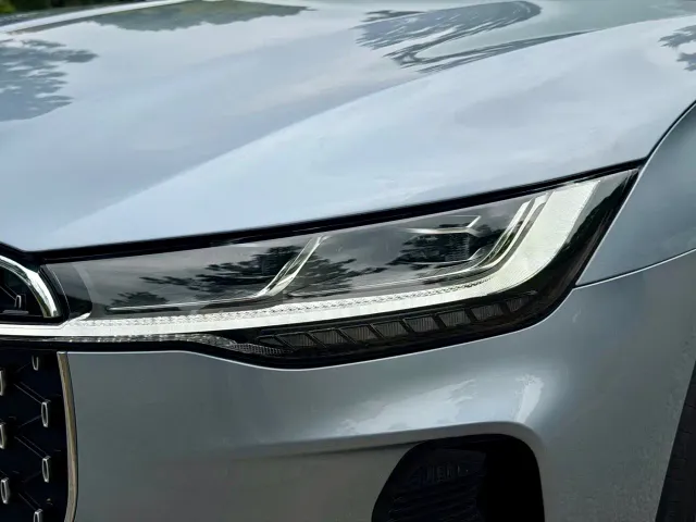 Lincoln Z — Фото автомобиля 9