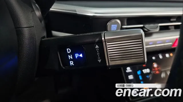 Hyundai Grandeur GN7 — Фото автомобиля 12