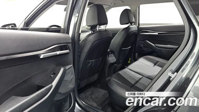 Kia Seltos — Фото автомобиля 16