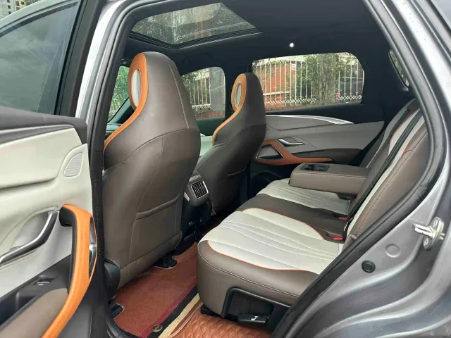 BYD Song Pro — Фото автомобиля 10
