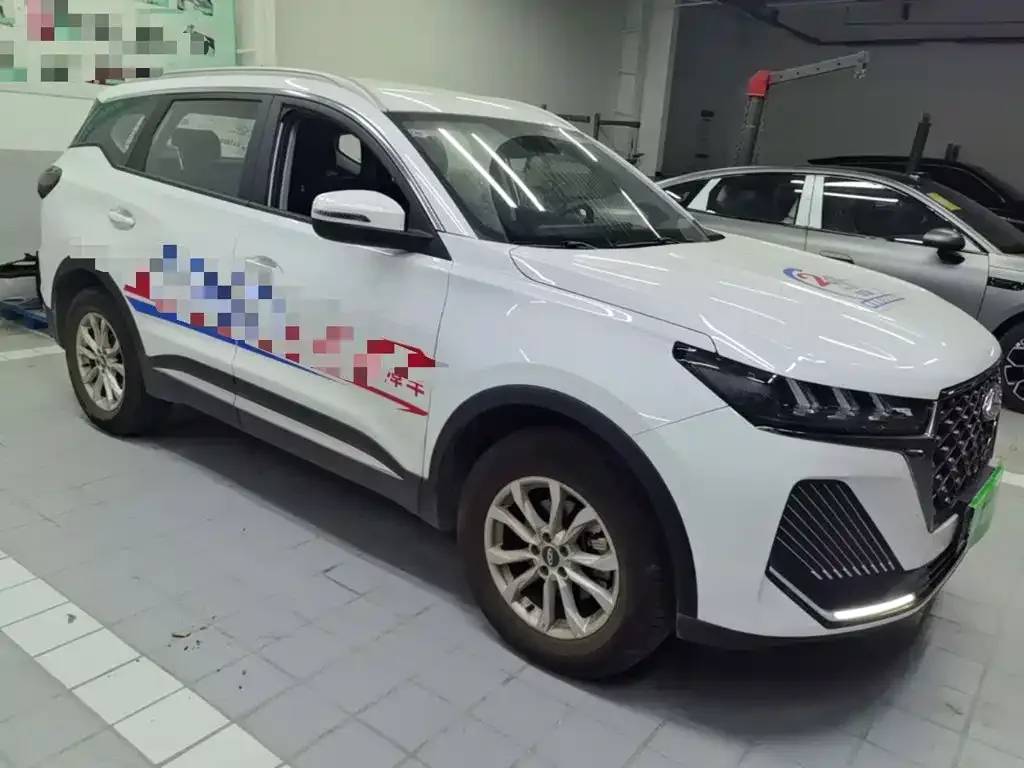 Chery Tiggo 7 2025 Excellence 1.5T CVT Luxury Edition — Фото автомобиля 3