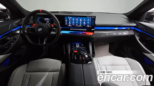BMW M5 G90 — Фото автомобиля 10