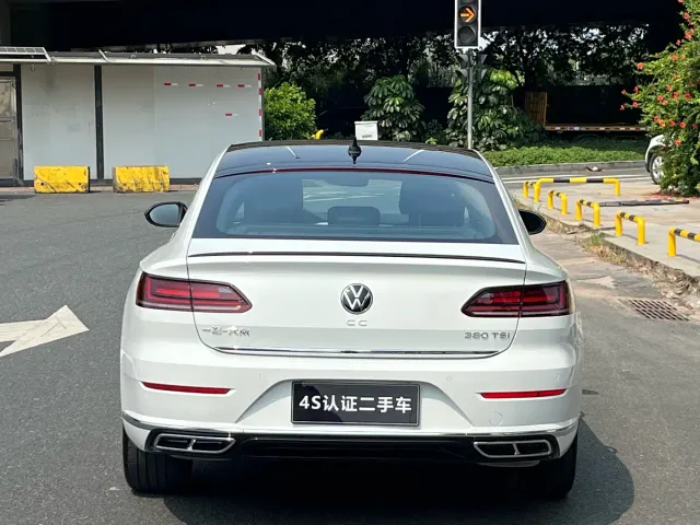 Volkswagen CC — Фото автомобиля 6