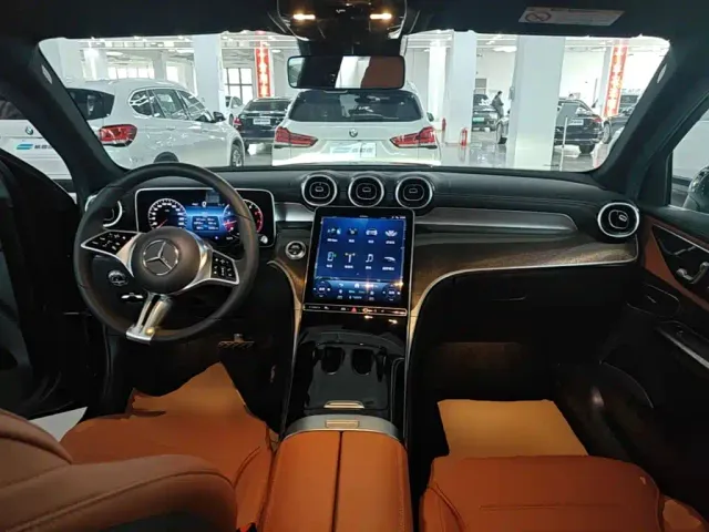 Mercedes-Benz GLC-Class — Фото автомобиля 9