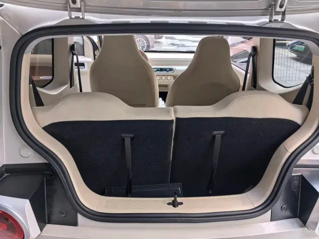 Wuling Hongguang Mini EV — Фото автомобиля 6