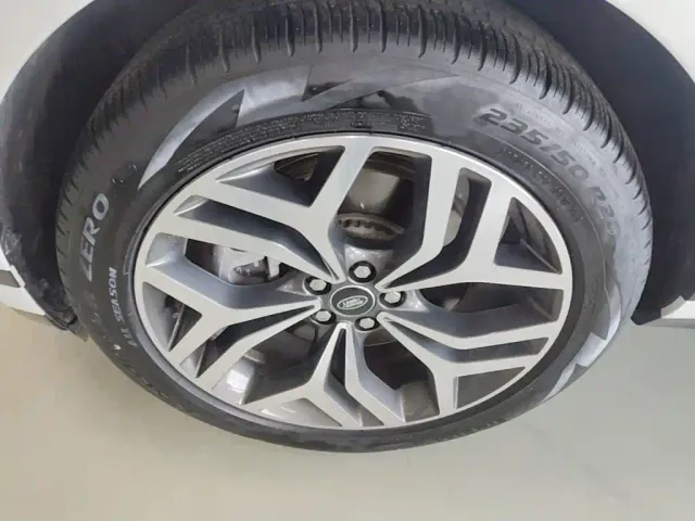 Land Rover Range Rover Evoque — Фото автомобиля 22