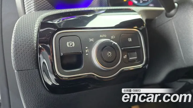 Mercedes-Benz A-Class — Фото автомобиля 19