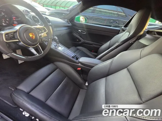 Porsche 718 — Фото автомобиля 7