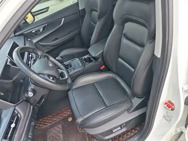 Chery Tiggo 8 — Фото автомобиля 14