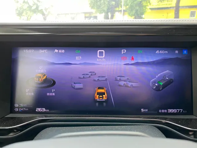 BYD FangChengBao Leopard 5 — Фото автомобиля 7