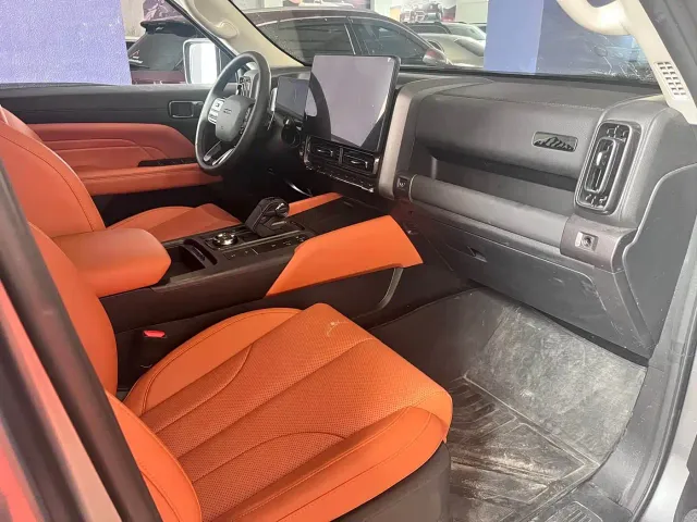 Haval H9 — Фото автомобиля 14