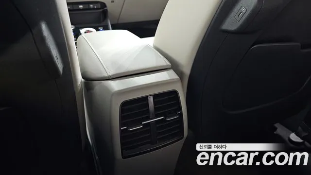 Kia Niro All Niro EV Air — Фото автомобиля 25