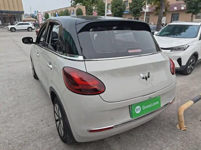 Wuling Bingo — Фото автомобиля 4