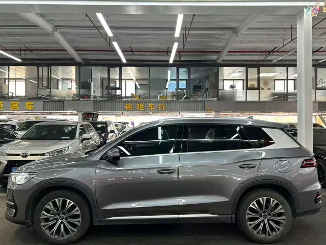 BYD Song Pro — Фото автомобиля 4