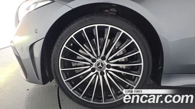 Mercedes-Benz CLS-Class — Фото автомобиля 4