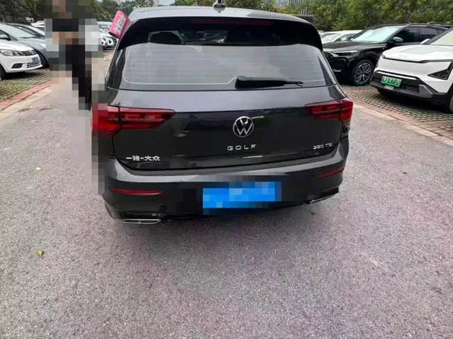 Volkswagen Golf 2023 280TSI DSG R-Line Lite — Фото автомобиля 5