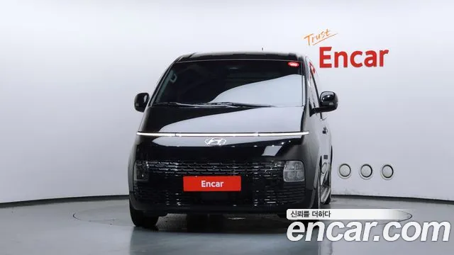 Hyundai Staria Staria Карго 3 места — Фото автомобиля 3