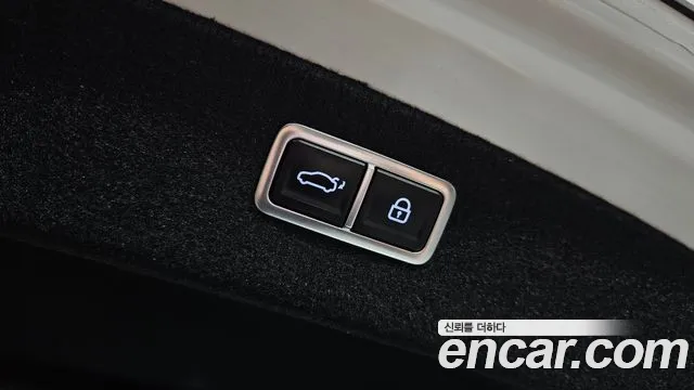 Genesis G80 Бензин 2.5 турбо 2WD — Фото автомобиля 17
