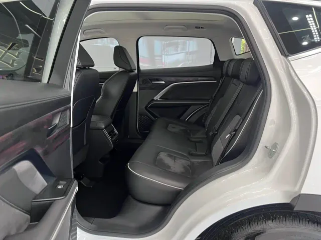 Haval H6 — Фото автомобиля 14