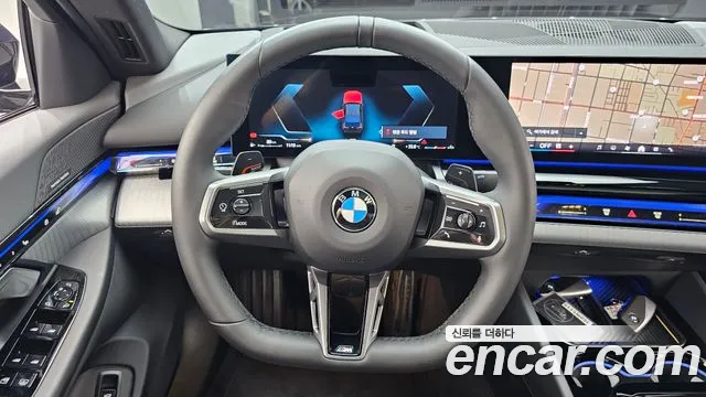 BMW 5-Series 5 серия (G60) 530i xDrive M Sport — Фото автомобиля 4