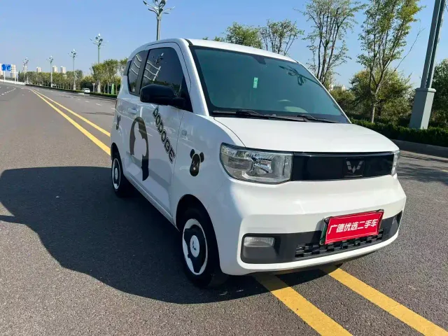 Wuling Hongguang Mini EV — Фото автомобиля 10
