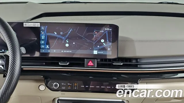 Kia Carnival Generation 4 — Фото автомобиля 18