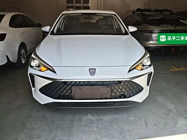 Roewe i5 — Фото автомобиля 2