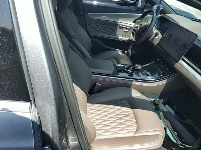 BYD Han — Фото автомобиля 24