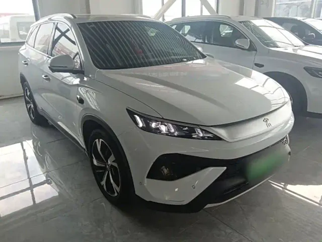 BYD Song Pro — Фото автомобиля 3