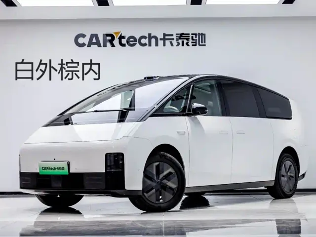 Фотография автомобиля — Li Auto MEGA