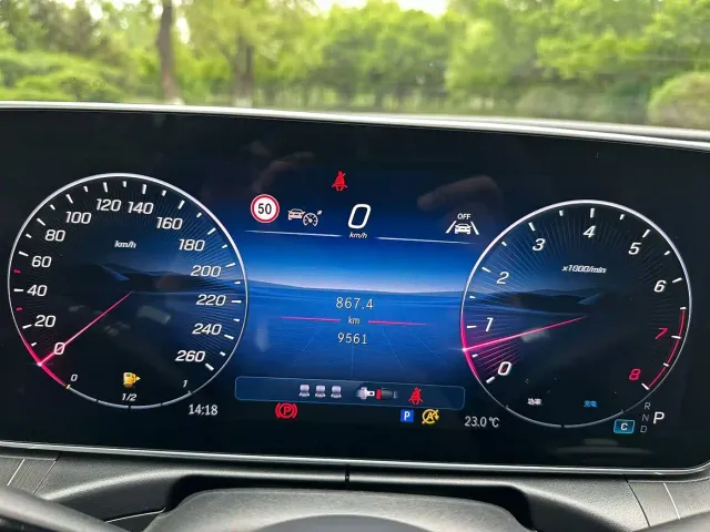 Mercedes-Benz C-Class — Фото автомобиля 8