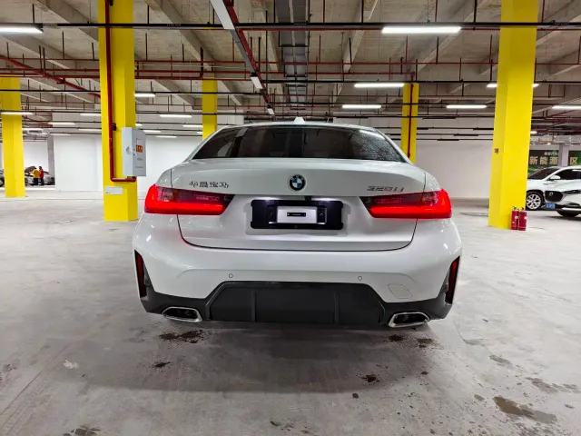 BMW 3 Series — Фото автомобиля 6