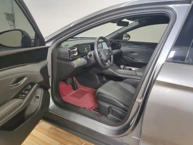 BYD Qin L — Фото автомобиля 15