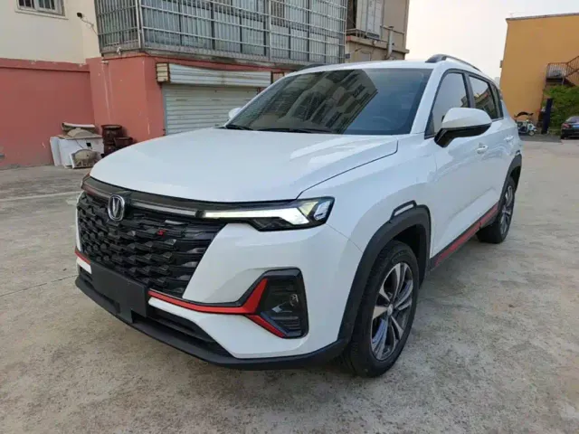 Фотография автомобиля — Changan CS35 Plus