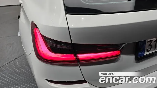 BMW 3-Series 3 серия (G20) 320i Touring M Sport — Фото автомобиля 19
